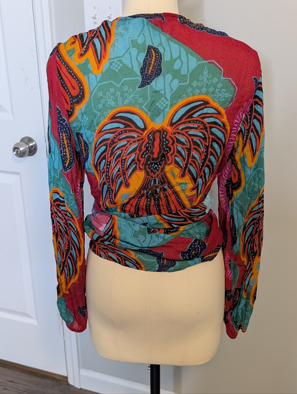 Anthropologie‎ Floral Mixed-Print Wrap Blouse Long Sleeve Size Medium - Picture 2 of 6